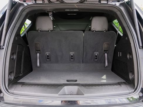 Used 2021 Chevrolet Tahoe LT AWD/4WD image 8