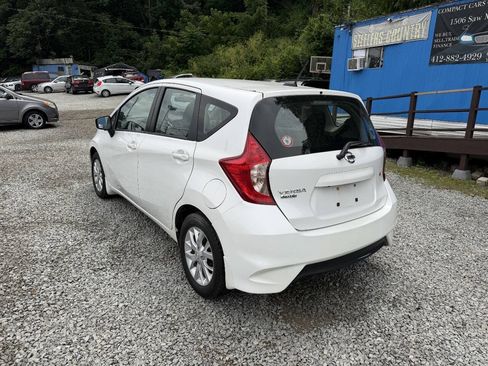 Used 2017 Nissan Versa Note SV w/ SV Appearance Package FWD image 9