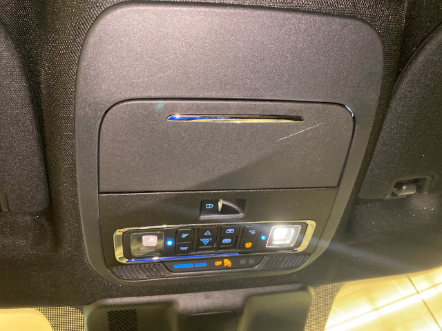 Used 2024 Ford F150 Lariat AWD/4WD image 29