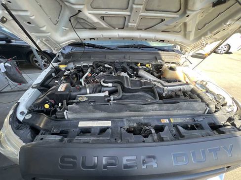 Used 2014 Ford F550 2WD Crew Cab Super Duty image 20