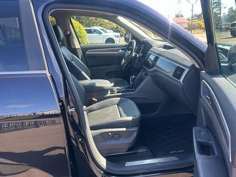 Used 2019 Volkswagen Atlas SEL AWD/4WD image 28