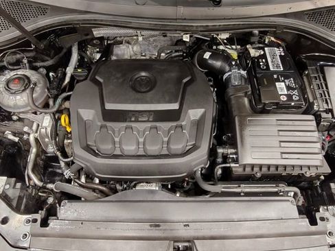 Used 2023 Volkswagen Tiguan SE AWD/4WD image 49