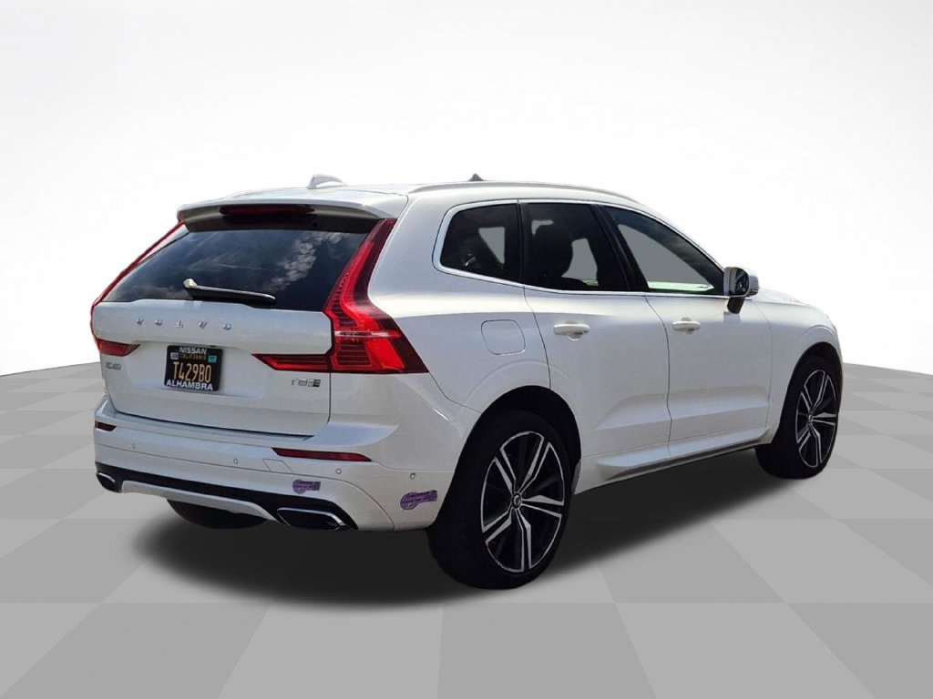Used 2019 Volvo XC60 T8 R-Design w/ Advanced Package AWD/4WD image 5