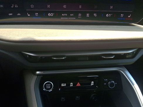 Certified 2025 Audi Q5 Premium w/ Premium Plus AWD/4WD image 16