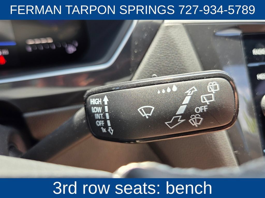 Used 2023 Volkswagen Tiguan SE FWD image 31