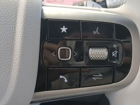 New 2026 Genesis GV70 2.5T Advanced image 23