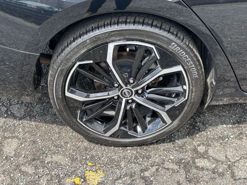 Used 2025 Nissan Altima 2.5 SR FWD image 30