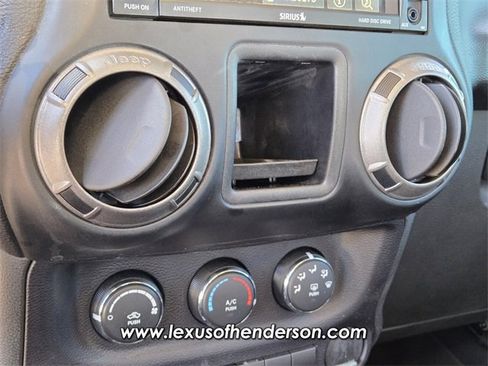 Used 2014 Jeep Wrangler Unlimited Sport w/ Mopar Black Appearance Group image 21