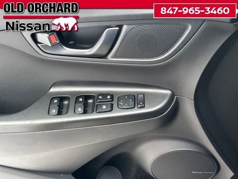 Used 2022 Hyundai Kona N Line w/ Tech Package image 9