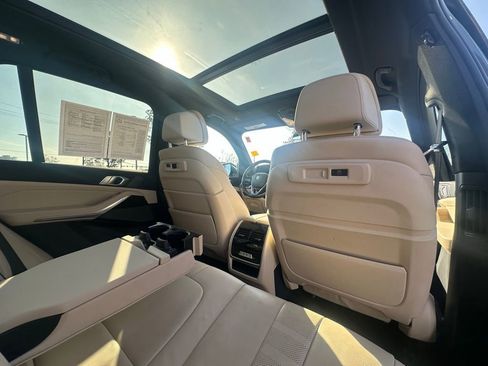 Used 2021 BMW X5 sDrive40i w/ Premium Package image 27