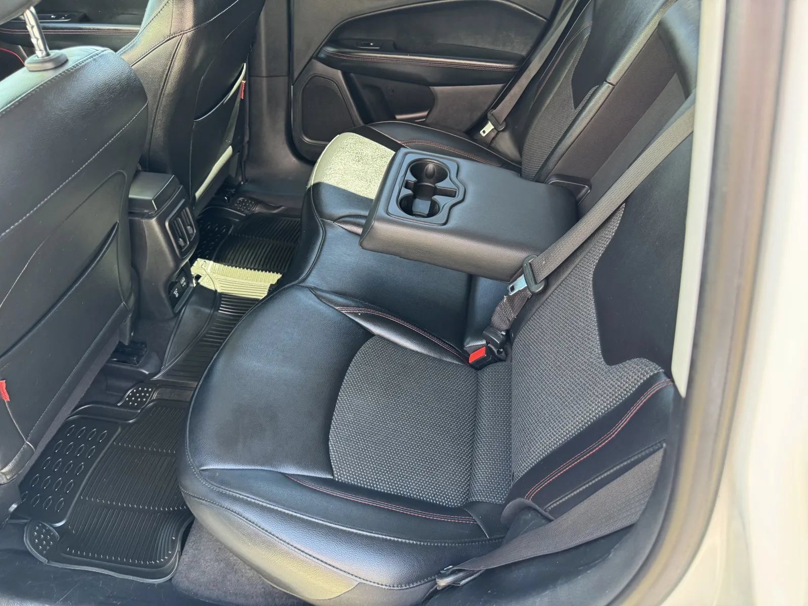 Used 2020 Jeep Compass Trailhawk AWD/4WD image 23