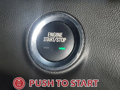 Used 2022 GMC Terrain SLE image 27