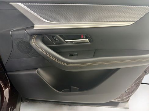 Used 2024 MAZDA CX-90 Plug-In Hybrid w/ Premium Pkg AWD/4WD image 34