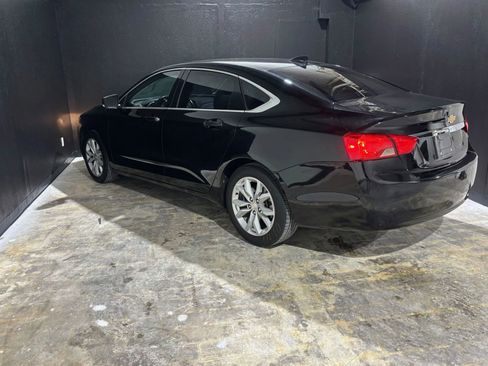 Used 2017 Chevrolet Impala LT w/ Convenience Package image 4