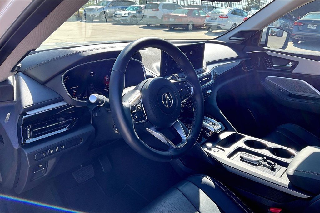 Used 2026 Acura MDX w/ Technology Package FWD image 15