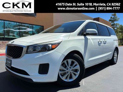 Used 2015 Kia Sedona LX w/ LX Convenience Package
