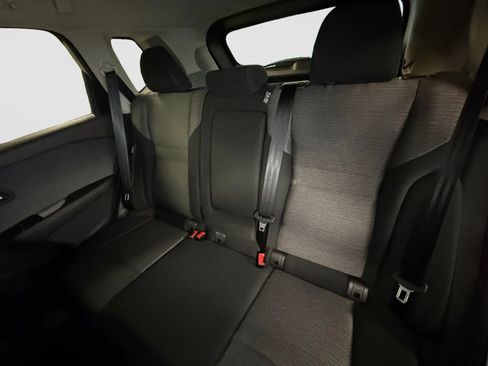 Used 2022 Nissan Rogue SV AWD/4WD image 15