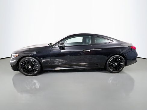 Used 2025 Mercedes-Benz CLE 300 4MATIC Coupe image 9