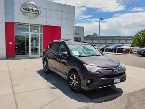 Used 2016 Toyota RAV4 XLE AWD/4WD image 3