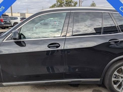 Used 2019 BMW X5 xDrive40i w/ Convenience Package AWD/4WD image 6