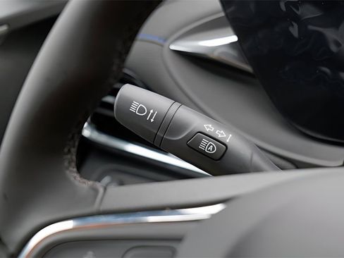 New 2026 Buick Envista Sport Touring image 17