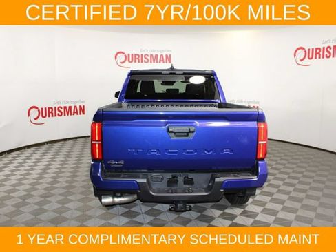 Used 2025 Toyota Tacoma SR5 AWD/4WD image 7