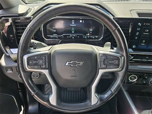 Used 2022 Chevrolet Silverado 1500 LT Trail Boss image 18