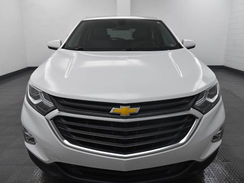 Used 2018 Chevrolet Equinox LT image 3