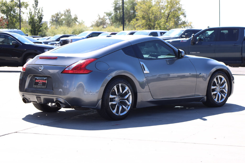 Used 2013 Nissan 370Z Touring RWD image 6