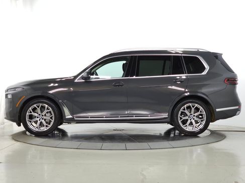 Used 2026 BMW X7 xDrive40i w/ Premium Package AWD/4WD image 4
