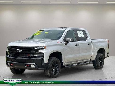 Used 2020 Chevrolet Silverado 1500 LT Trail Boss AWD/4WD image 6