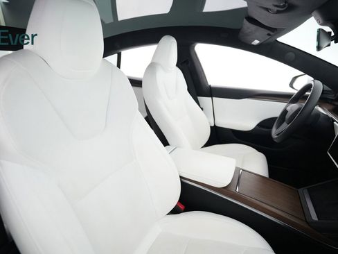 Used 2023 Tesla Model S Standard Range AWD/4WD image 23