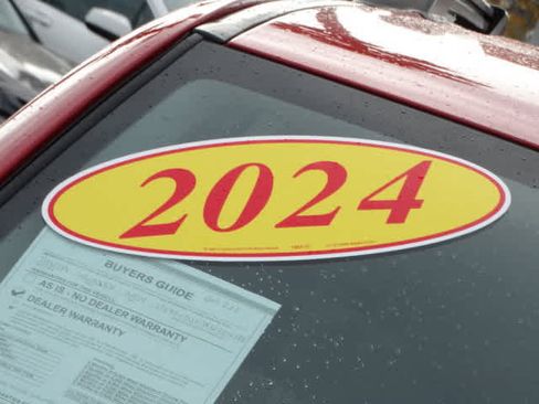 Certified 2024 Toyota 4Runner SR5 image 6