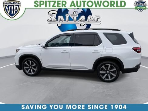 Used 2025 Honda Pilot Touring image 6