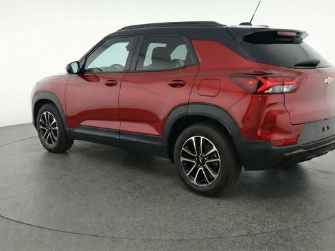 Used 2025 Chevrolet TrailBlazer LT image 6