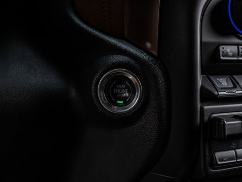 Used 2021 Chevrolet Silverado 2500 High Country image 22