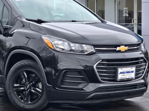 Used 2020 Chevrolet Trax LS w/ Tint and Cruise Package image 3