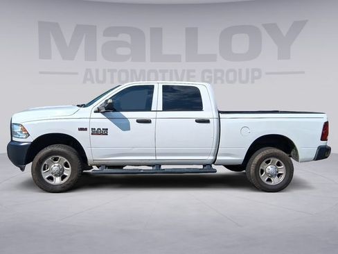 Used 2017 RAM 3500 Tradesman AWD/4WD image 2