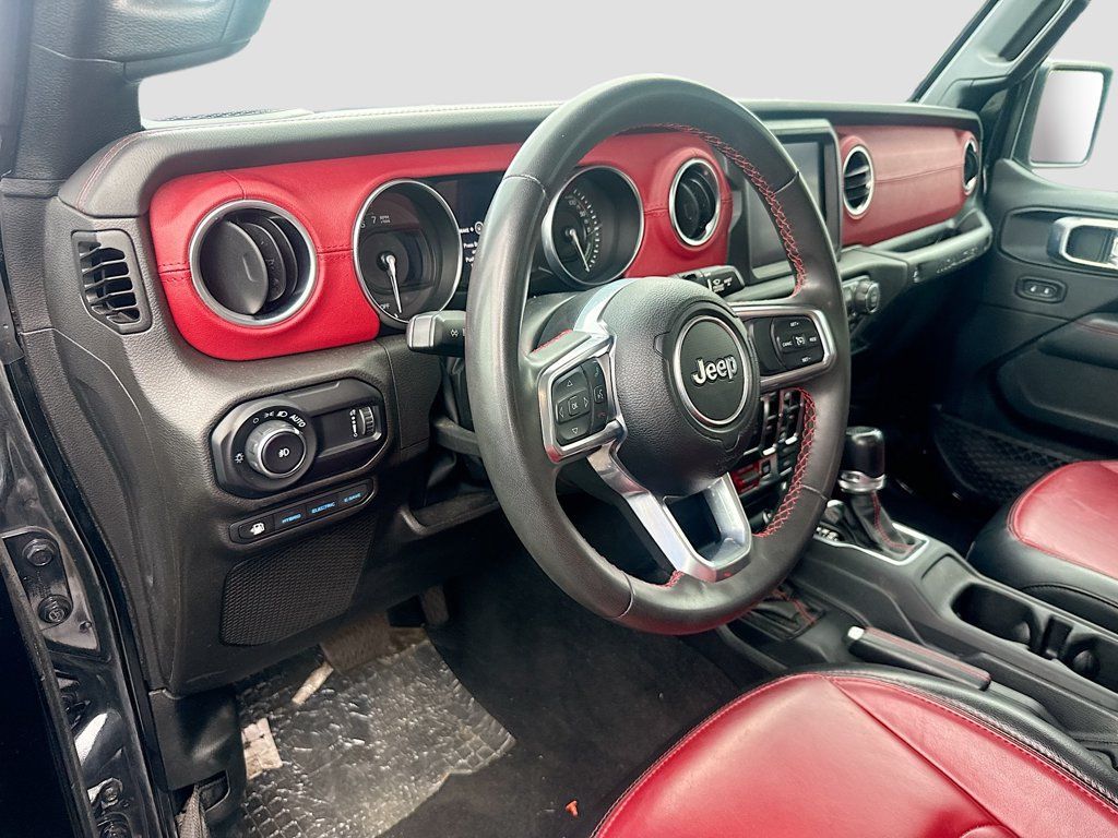 Used 2023 Jeep Wrangler Unlimited Rubicon 4xe AWD/4WD image 10