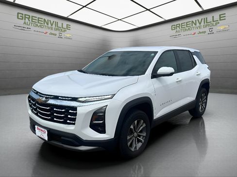 Used 2025 Chevrolet Equinox LT FWD image 1