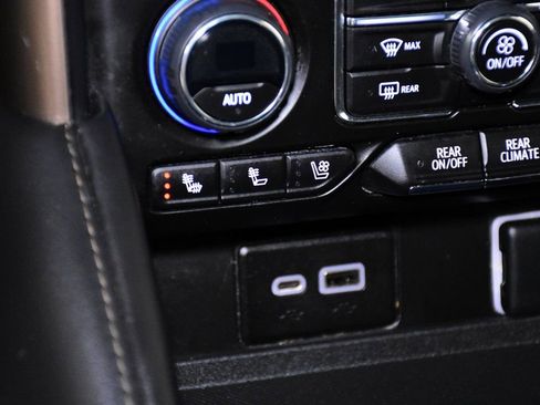 Used 2023 Chevrolet Tahoe High Country w/ Premium Package 2 image 26