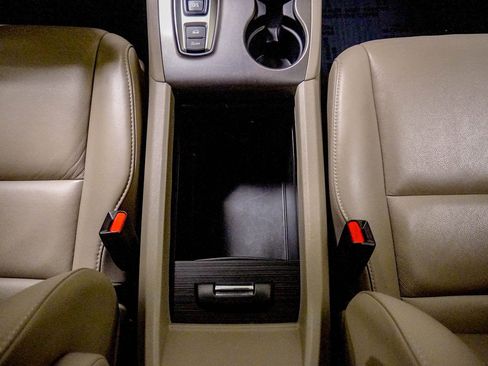 Used 2022 Honda Pilot Special Edition image 30