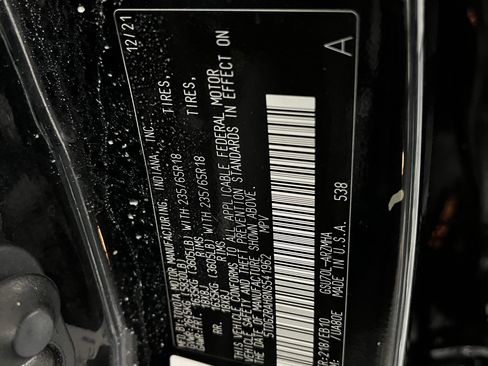 Used 2022 Toyota Highlander XLE image 16