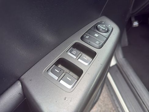 Used 2022 Kia Sportage LX FWD image 25