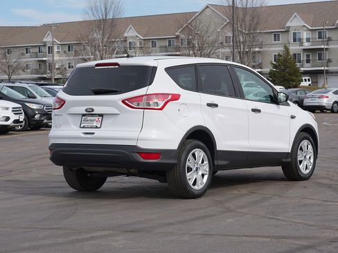 Used 2016 Ford Escape S image 3