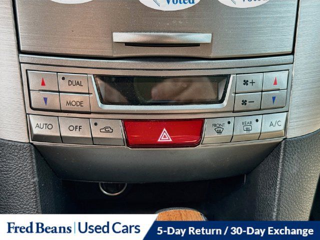Used 2014 Subaru Outback 2.5i Limited w/ Moonroof Package AWD/4WD image 21