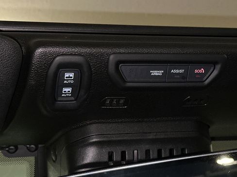 Used 2023 Jeep Wrangler Unlimited Sahara w/ Cold Weather Group image 30