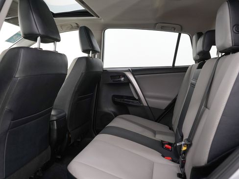 Used 2017 Toyota RAV4 Limited AWD/4WD image 19