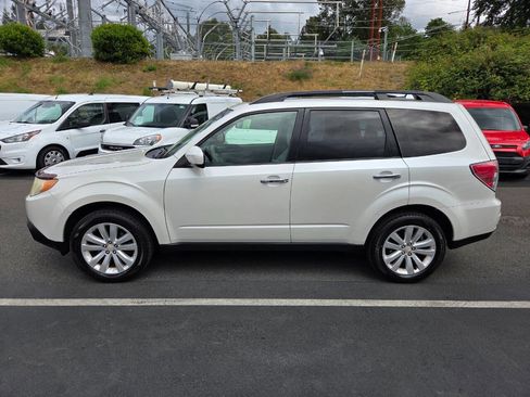 Used 2012 Subaru Forester 2.5X Premium image 4