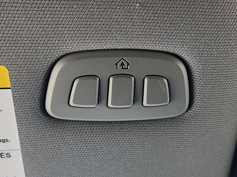 Used 2023 Ford Explorer Limited RWD image 10